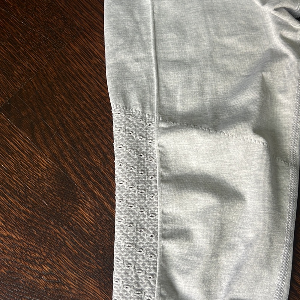 FABLETICS LEGGINGS - Picture 2 of 4